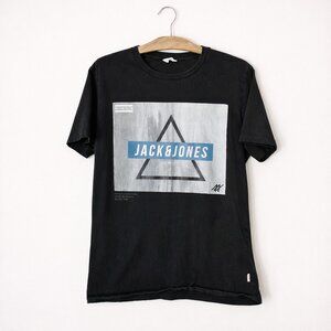 JACK & JONES | Black Triangle Graphic Logo T-Shirt – Men’s Medium
